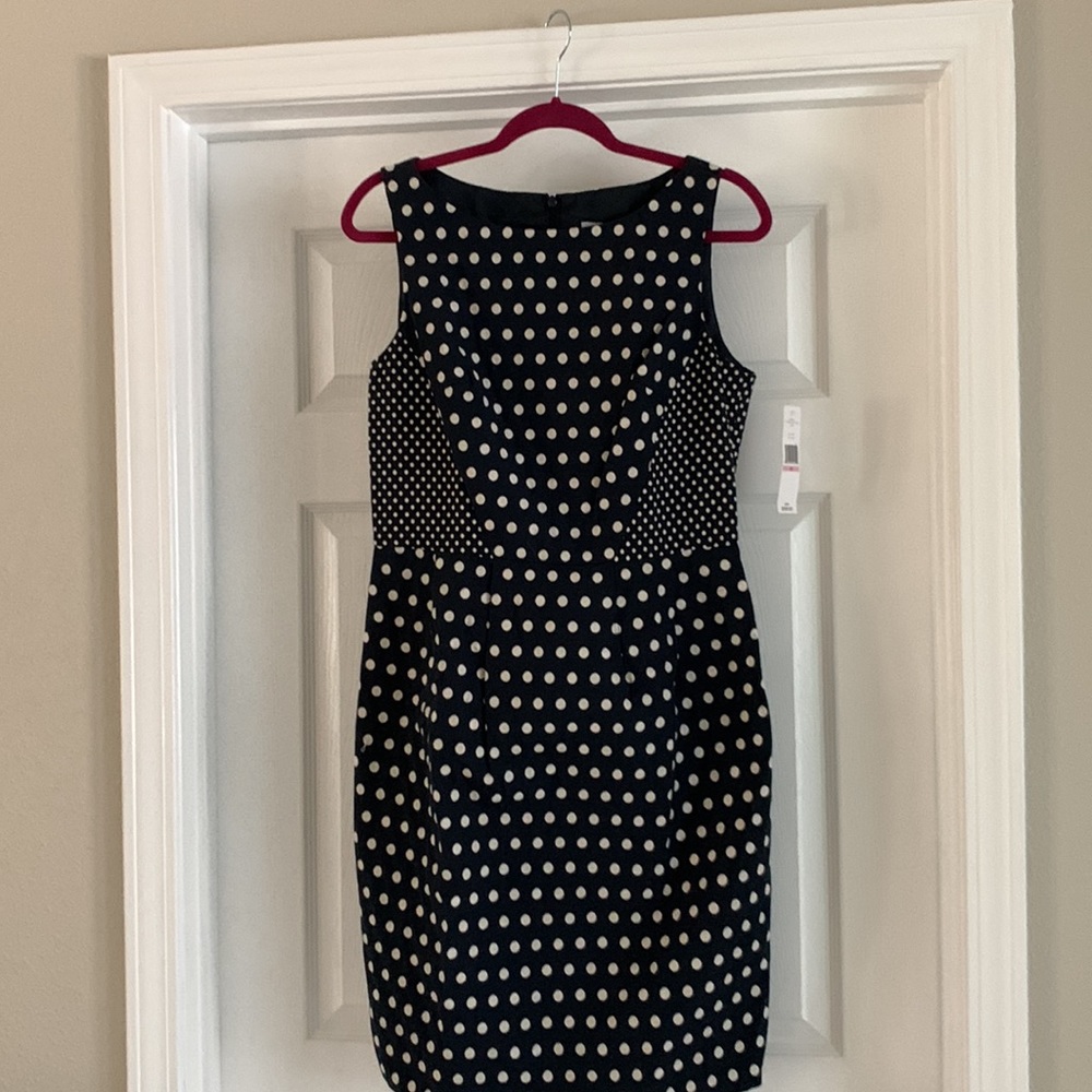 New Carmen Marc Valvo size 10 Dress